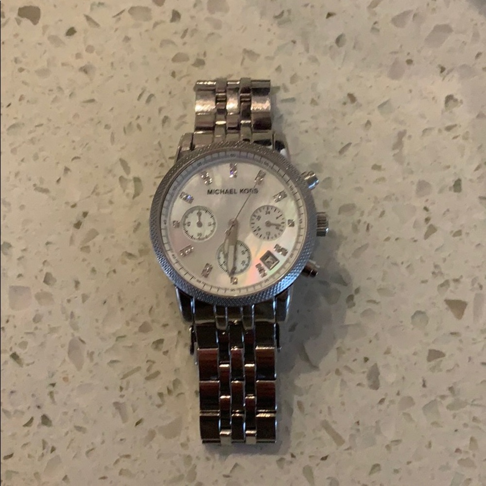 Chronograph Mother of pearl ladies watch